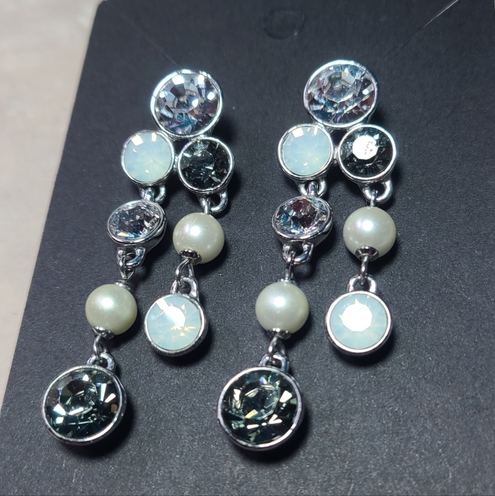 Givenchy crystal fuax opal pearl drop earrings slivertone stud earrings - Picture 3 of 16